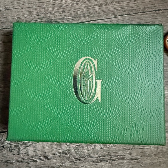 Goyard Green, Brown, and Tan Card Holder - Picture 3 of 4